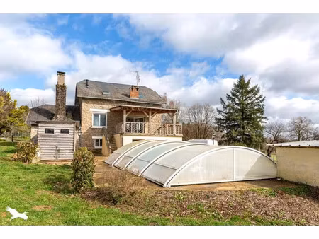 vente maison 4 pièces 104 m² à saint-ybard (19140)  220 000 €