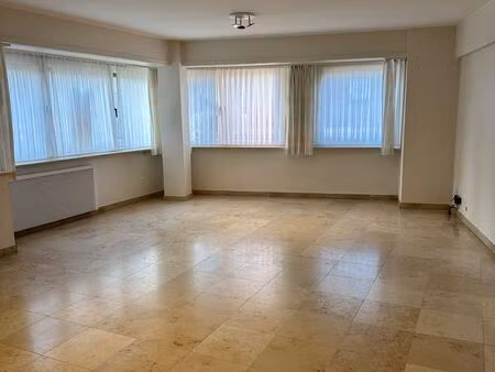 appartement te koop in wenduine met 2 slaapkamers