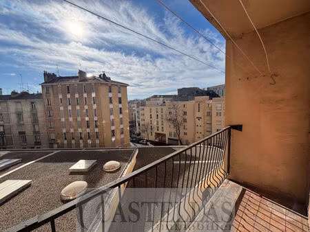 vente appartement 3 pièces 50m2 marseille 6eme (13006) - 165000 € - surface privée