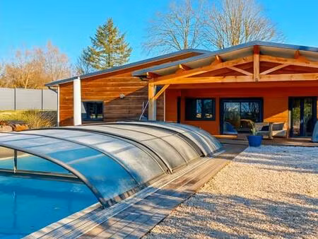 maison bois 117 m² avec piscine près de beynat
