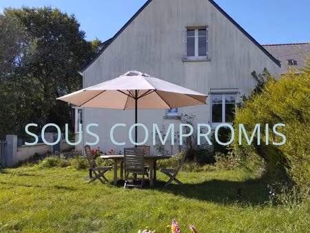 charmante maison familiale - au calme à morgat