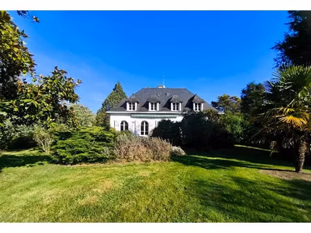 vente maison 8 pièces 222 m² à crach (56950)  699 500 €