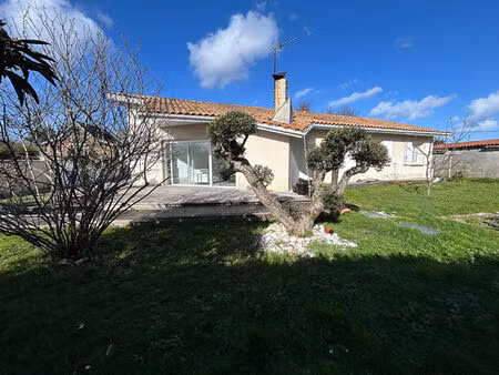 vente maison 4 pièces  132.08m²  blanquefort