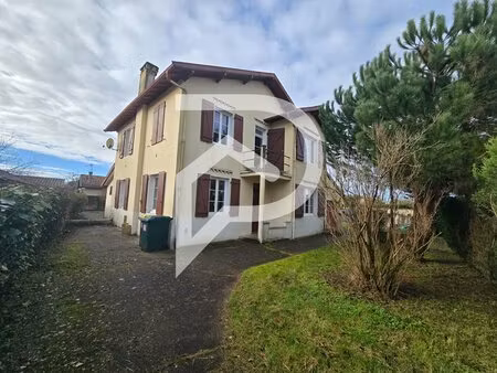 maison 6 pièces de 153 m² sur un terrain de 770 m²
