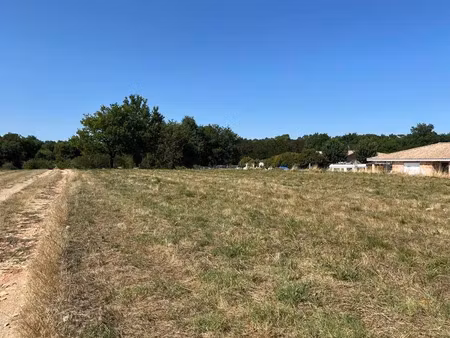 vente terrain 2256 m² à mirambeau (17150)  17 500 €