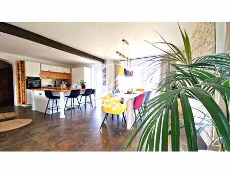 maison de caractère à vendre à hoste