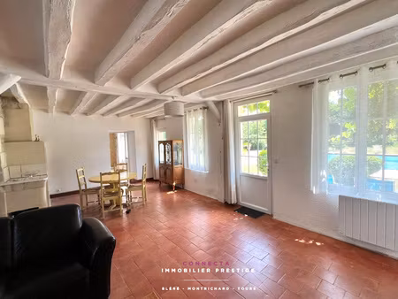 a 25km de tours  9 km d'amboise  bléré  longère restaurée av