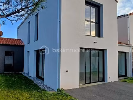 maison de 120 m² à olonne-sur-mer
