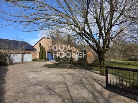 maison familiale t6 197 m2 avec superbe jardin paysager à agen-d’aveyron – proche rodez