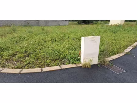 vente terrain 712 m² à saiguède (31470)  130 000 €