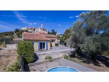 plascassier maison vide ou meublé 5 pièces terrain 1800m² avec piscine