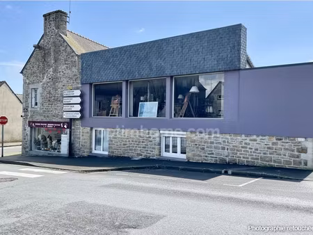 vente immeuble 13 pièces 222 m² à saint-nicolas-du-pélem (22480)  292 000 €