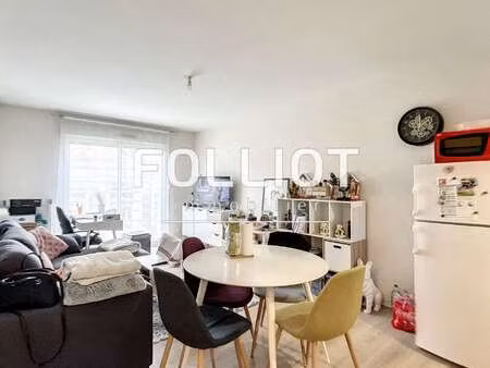 location appartement 2 pièces à granville (50400) : à louer 2 pièces / 42m² granville