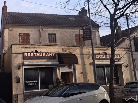 location locaux professionnels 140 m² à mantes-la-ville (78711)  1 900 €