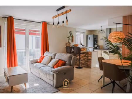 appartement 4 pieces 88m2 - balcon - garage