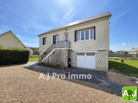 maison sur sous-sol total  3 chambres