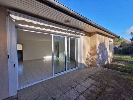 villa t5 avec sous-sol et jardin