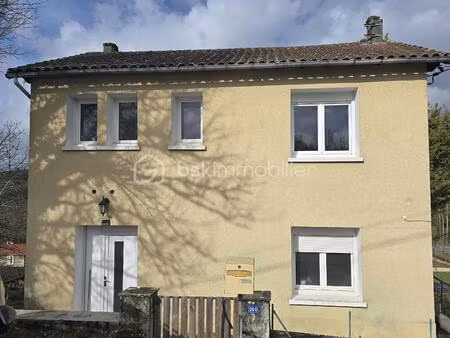 maison de village de 115 m² à saint-crepin-d'auberoche