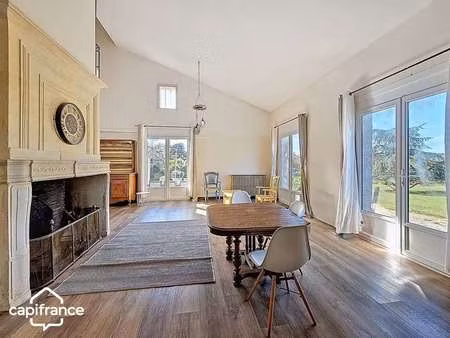 vente maison piscine à thouars (79100) : à vendre piscine / 449m² thouars