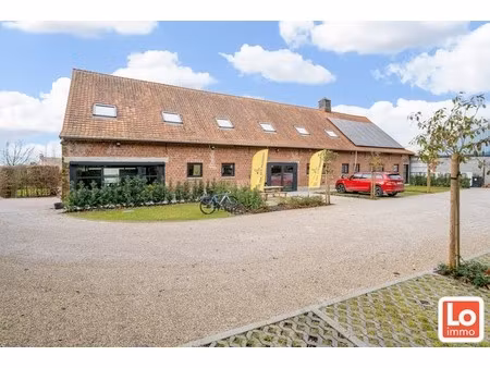 commercieel te huur in sint-amandsberg