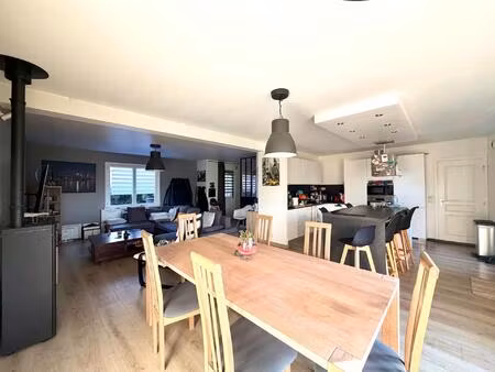 maison de 109m²  4 chambres  jardin et garage