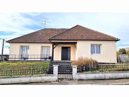 vente maison 5 pièces 117 m² à montcornet (02340)  156 800 €