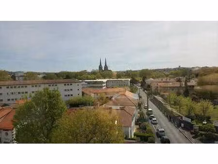 achat local professionnel 114m² bayonne 64100