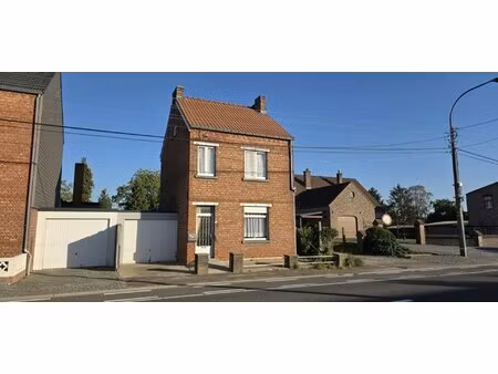 huis te koop in sint-truiden met 3 slaapkamers