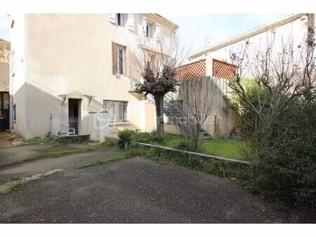 milhaud – maison de village avec travaux et très fort potentiel