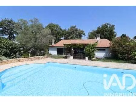 vente maison piscine à tresses (33370) : à vendre piscine / 143m² tresses