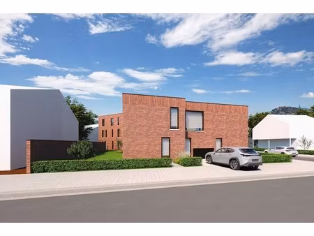 huis te koop in genk met 2 slaapkamers