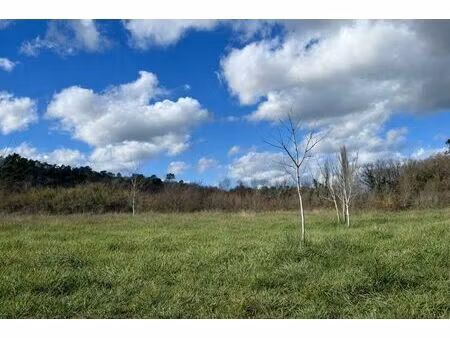 vente terrain neuf 577m2 saint-maximin-la-sainte-baume - 133000 € - surface privée