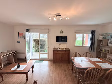 carantec. appartement à vendre.