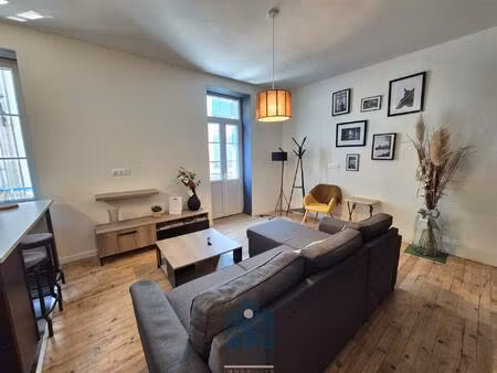 appartement4 pieces 84m2 avec cave