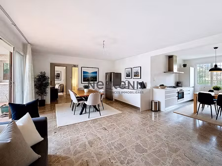 vente maison 8 pièces 255 m² à lunel (34400)  495 000 €