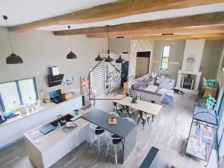 vente maison 8 pièces 210 m² à berthenay (37510)  570 000 €