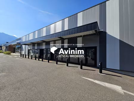 location local commercial 2 pièces