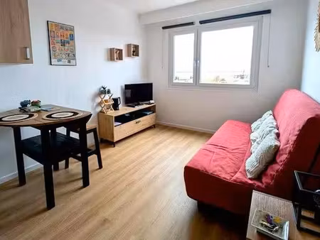 location meublée appartement 1 pièce 20 m² à calais (62100)  700 €