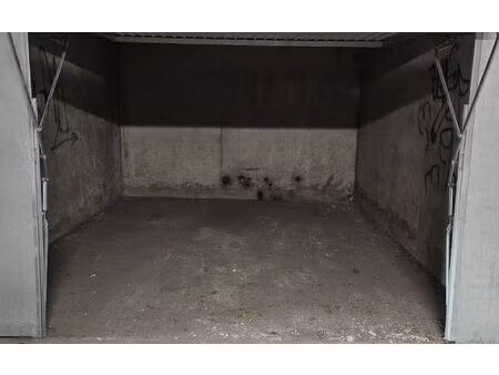 stationnement évry 15 m² t- à vendre  14 000 €