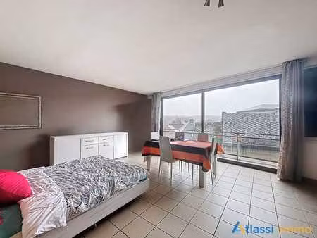 superbe studio à louer