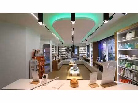 ◊ remise de fonds de commerce – institut de prestige (138m²)