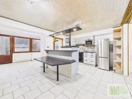 superbe maison à louer à libramont !