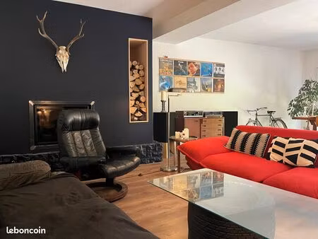 ensemble immobilier 300 m² avec habitation rénovée et local commercial – fort potentiel en