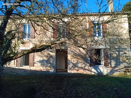 av maison pierre + dependances + 7800m2 terrain (prairie bois) + puit