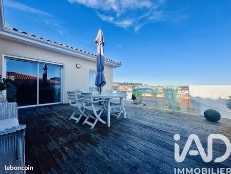 maison 5 pièces 210 m²