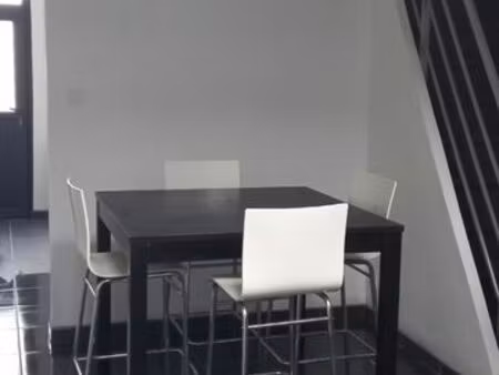 loue maison meublée