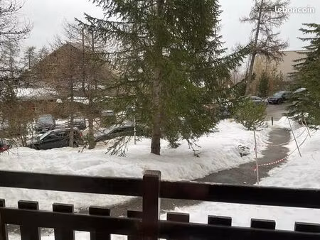 vente studio cabine 25 m2 - station risoul - skis aux pieds