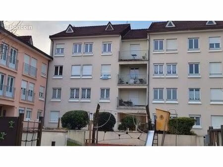 à louer - appartement f2- centre-ville ay-champagne