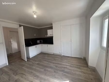 location appartement malataverne t2 rénové