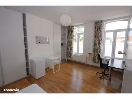 appartement  1 pièce  17 m²